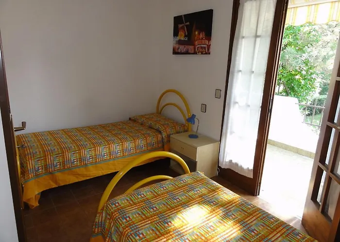 Terraced House With Private Garden In Villa *